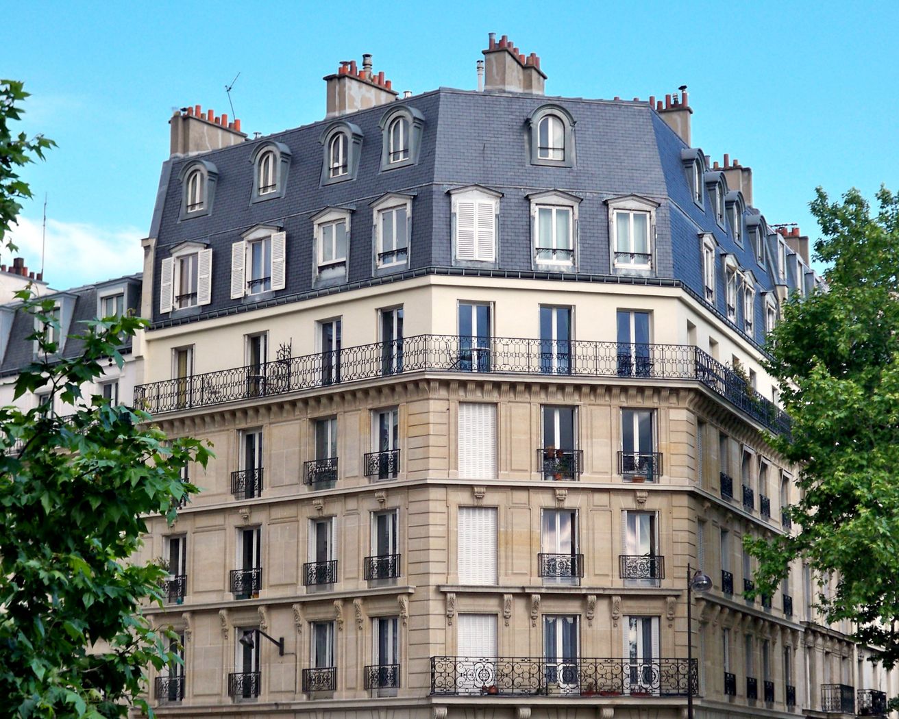 Les conseils pour bien acheter un immeuble à Paris
