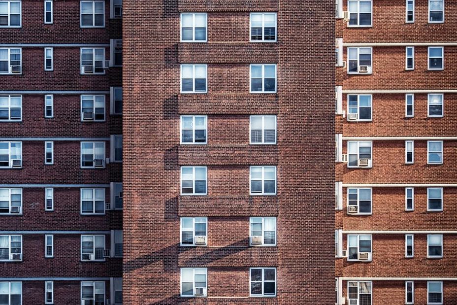 Les avantages et inconvénients de la vente d’un immeuble à la découpe